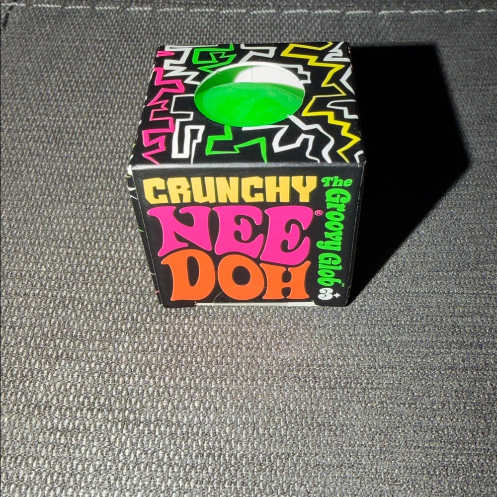 Nee Doh Crunchy Groovy Glob